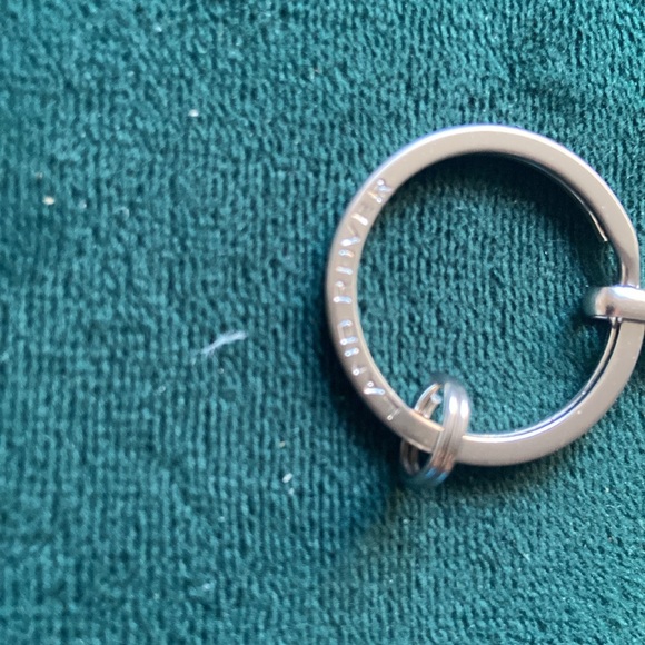 new - land-Rover keychain /key holder silver color new - Picture 4 of 4